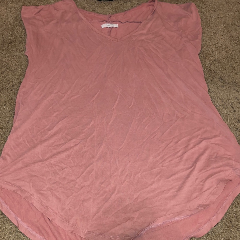 Pink t-shirt